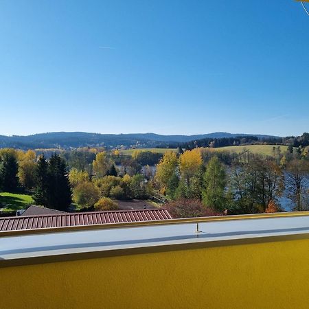 Ubytování Hanka v hotelovém pokoji C408 Frymburk Exteriér fotografie