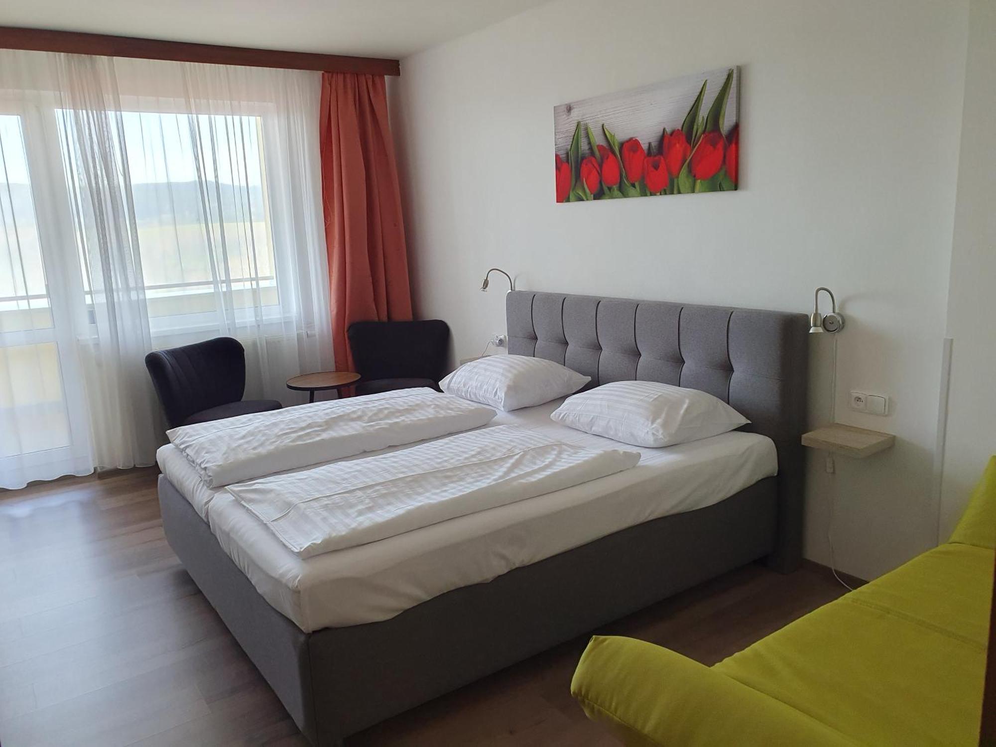 Ubytování Hanka v hotelovém pokoji C408 Frymburk Exteriér fotografie