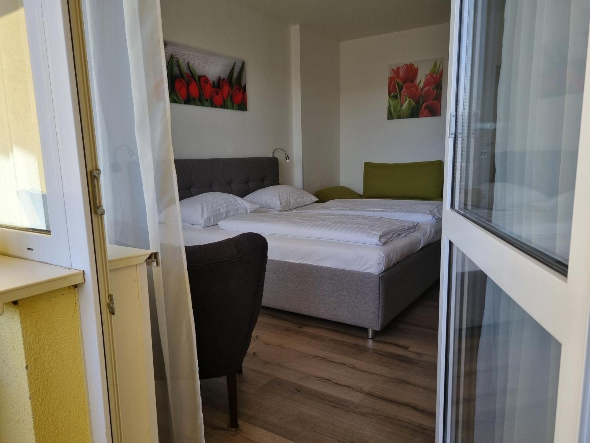 Ubytování Hanka v hotelovém pokoji C408 Frymburk Exteriér fotografie