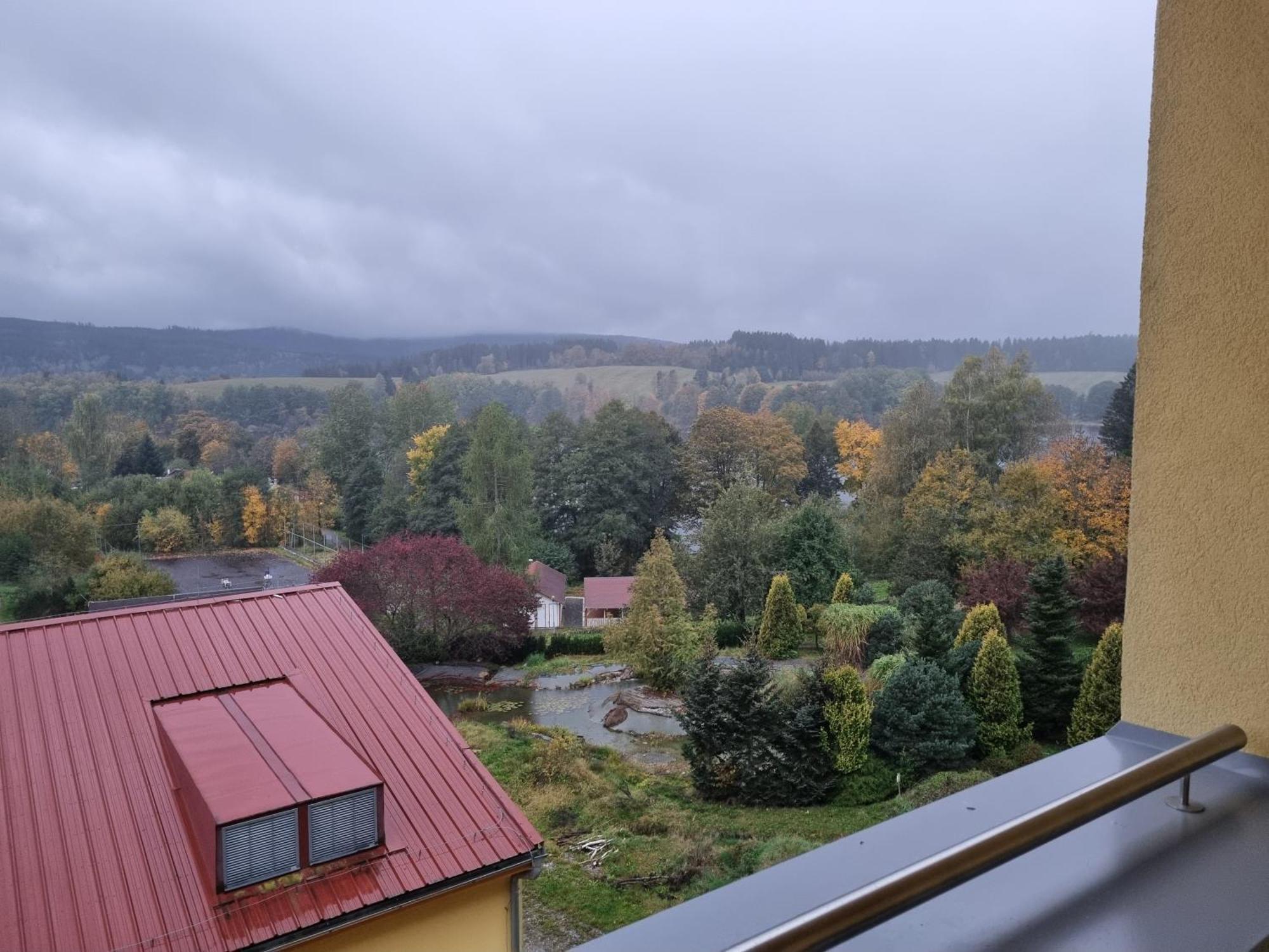Ubytování Hanka v hotelovém pokoji C408 Frymburk Exteriér fotografie