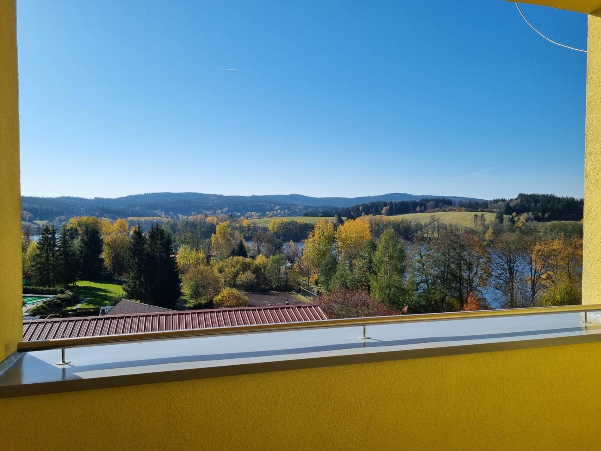 Ubytování Hanka v hotelovém pokoji C408 Frymburk Exteriér fotografie